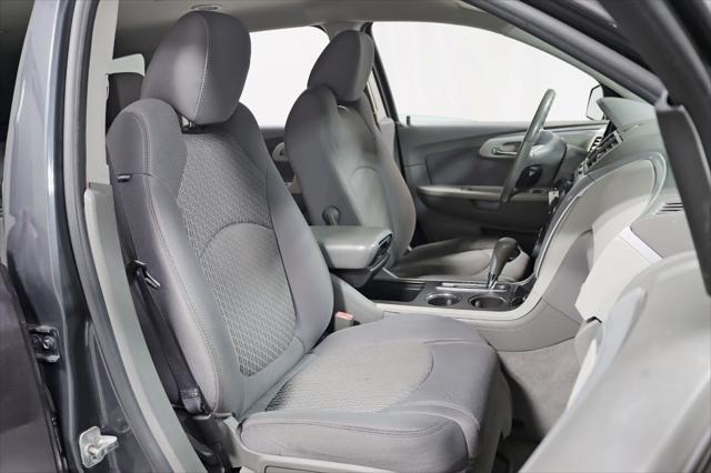 used 2011 Chevrolet Traverse car, priced at $3,888