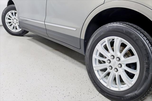used 2018 Cadillac XT5 car, priced at $18,888