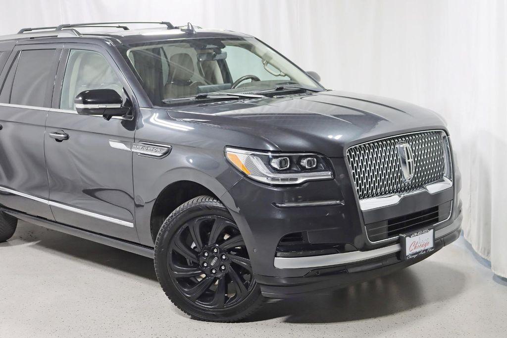 used 2022 Lincoln Navigator car, priced at $49,888