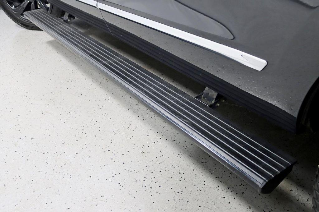 used 2022 Lincoln Navigator car, priced at $49,888