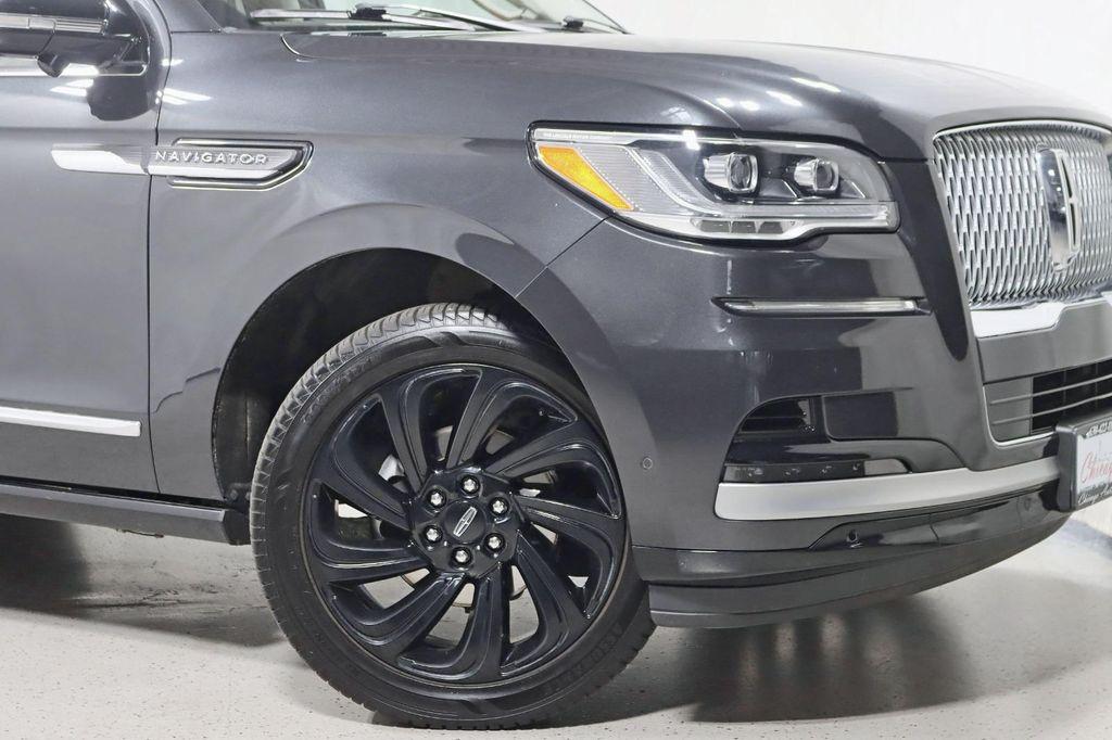 used 2022 Lincoln Navigator car, priced at $49,888