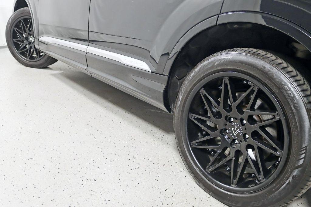 used 2020 Audi Q7 car