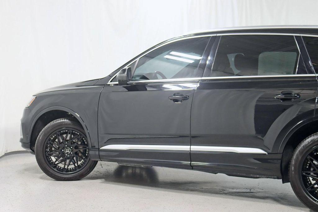 used 2020 Audi Q7 car