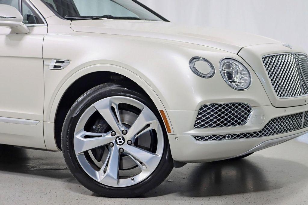 used 2018 Bentley Bentayga car, priced at $69,888