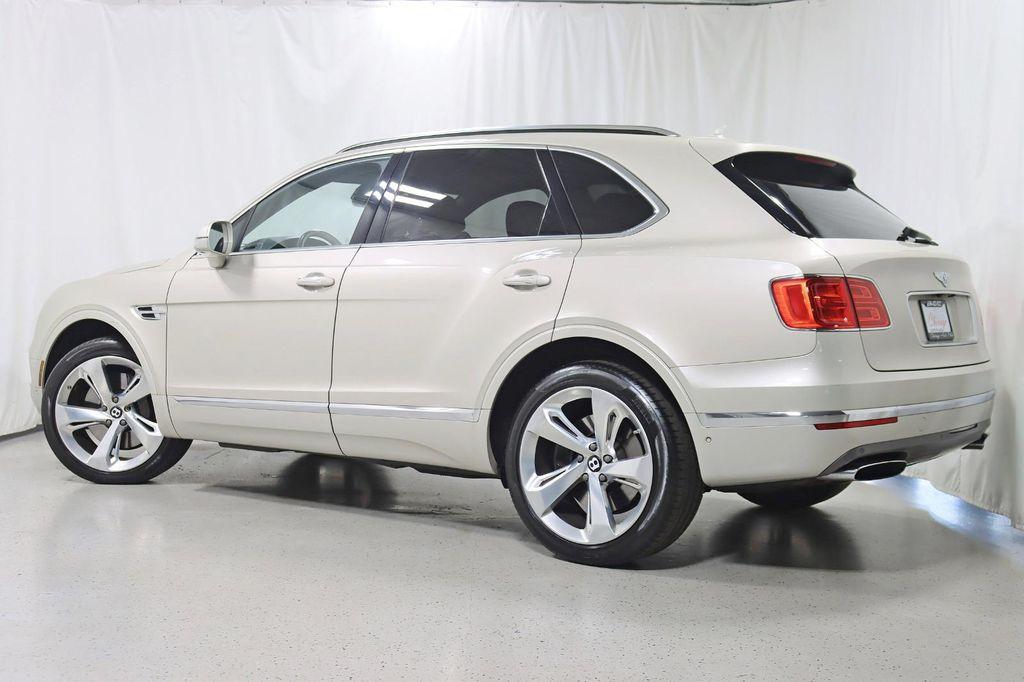 used 2018 Bentley Bentayga car, priced at $69,888