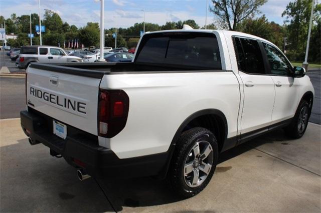 new 2025 Honda Ridgeline car, priced at $44,830