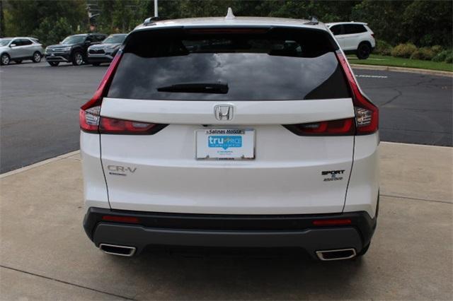 new 2025 Honda CR-V Hybrid car, priced at $39,455