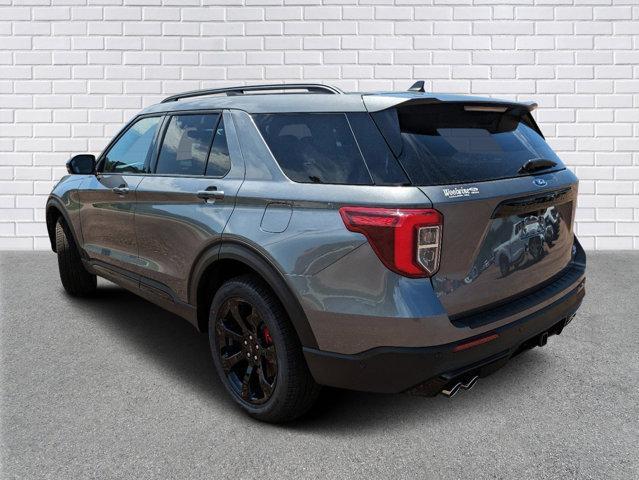 new 2024 Ford Explorer car, priced at $62,925