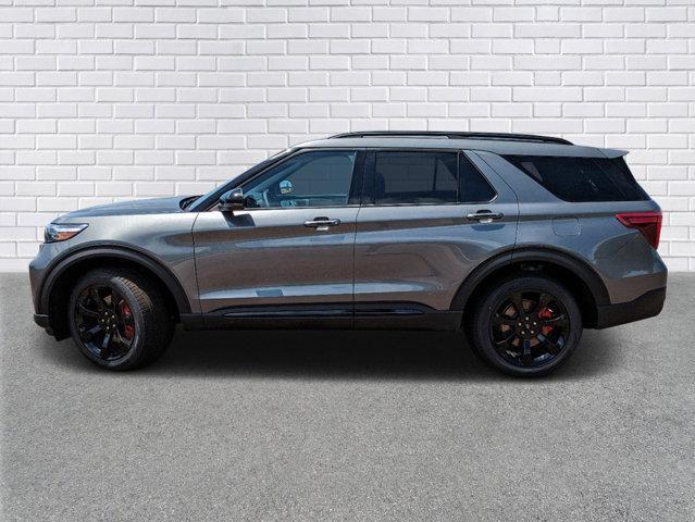 new 2024 Ford Explorer car, priced at $62,925