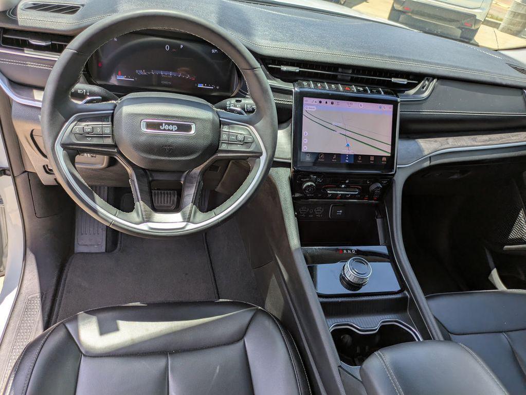 used 2024 Jeep Grand Cherokee car, priced at $33,995