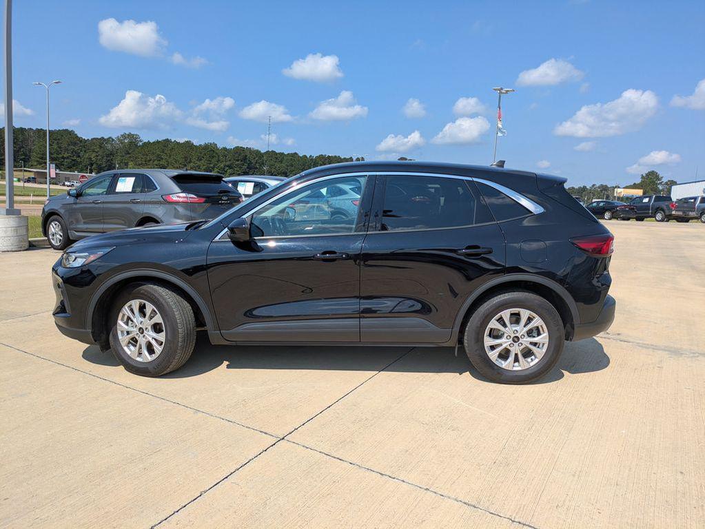 used 2023 Ford Escape car, priced at $26,995