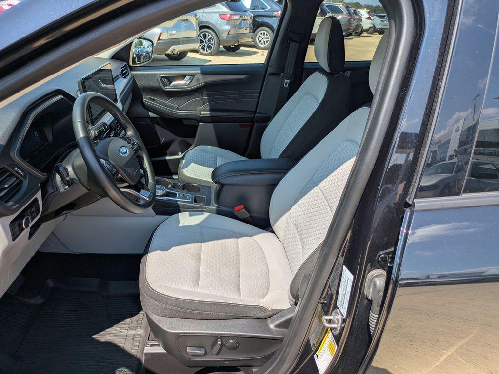 used 2023 Ford Escape car, priced at $26,995