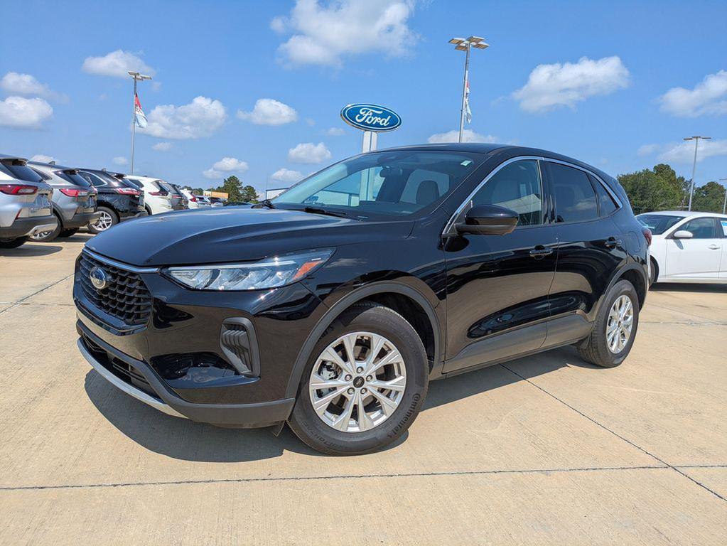 used 2023 Ford Escape car, priced at $26,995