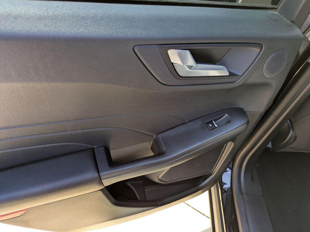 used 2023 Ford Escape car, priced at $26,995