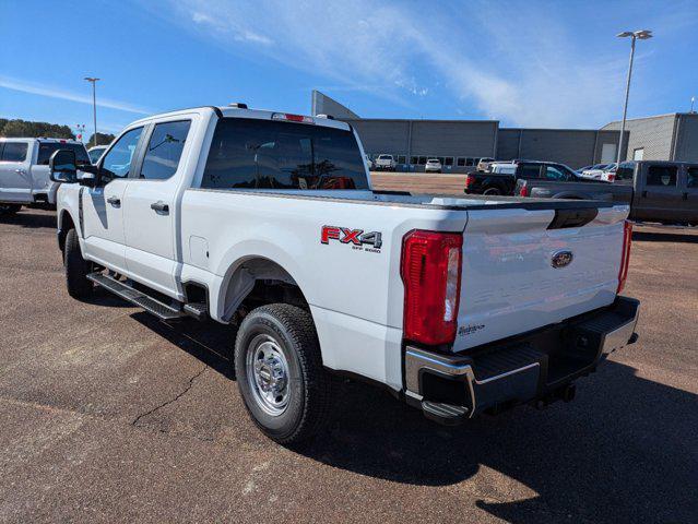 new 2025 Ford F-250 car, priced at $57,370