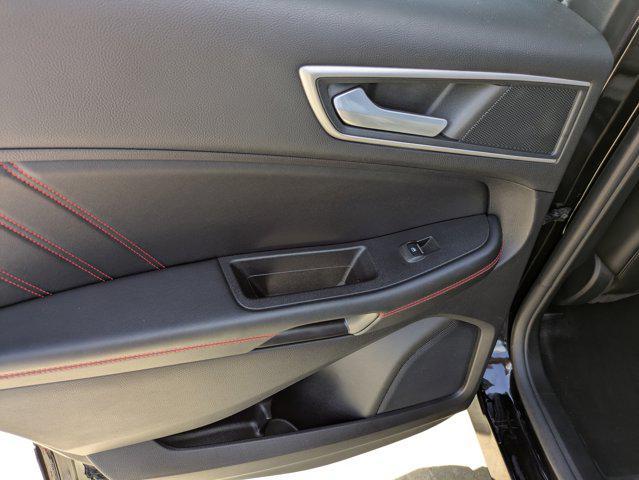 used 2021 Ford Edge car, priced at $26,990