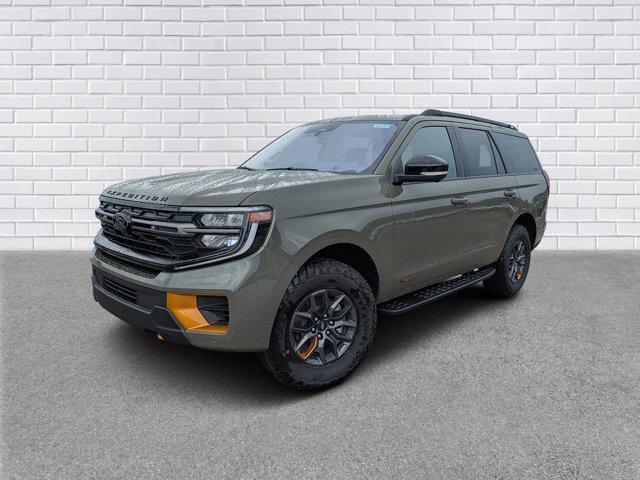 new 2025 Ford Expedition car, priced at $89,125