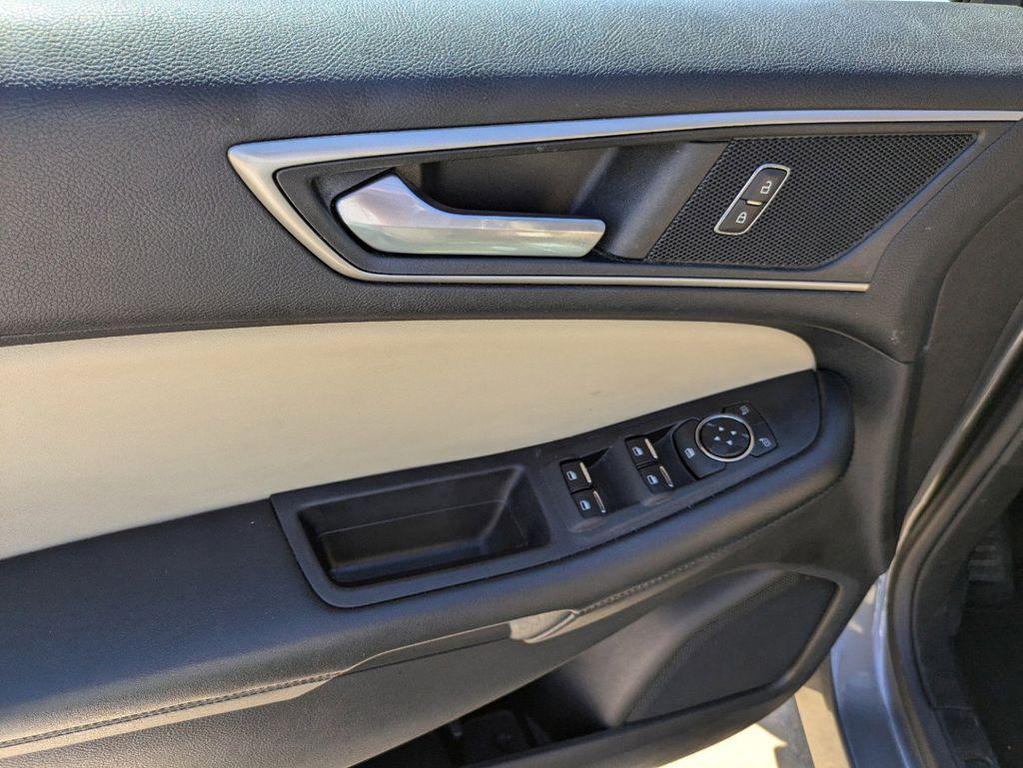 used 2022 Ford Edge car, priced at $22,995