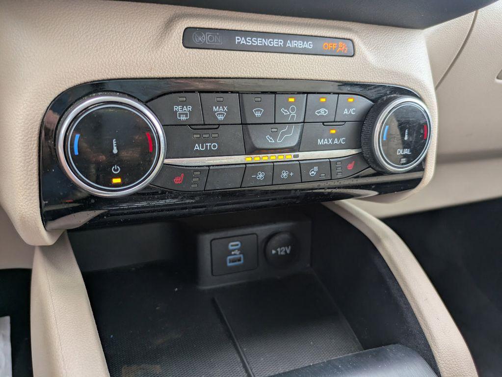 used 2022 Ford Escape car, priced at $25,990