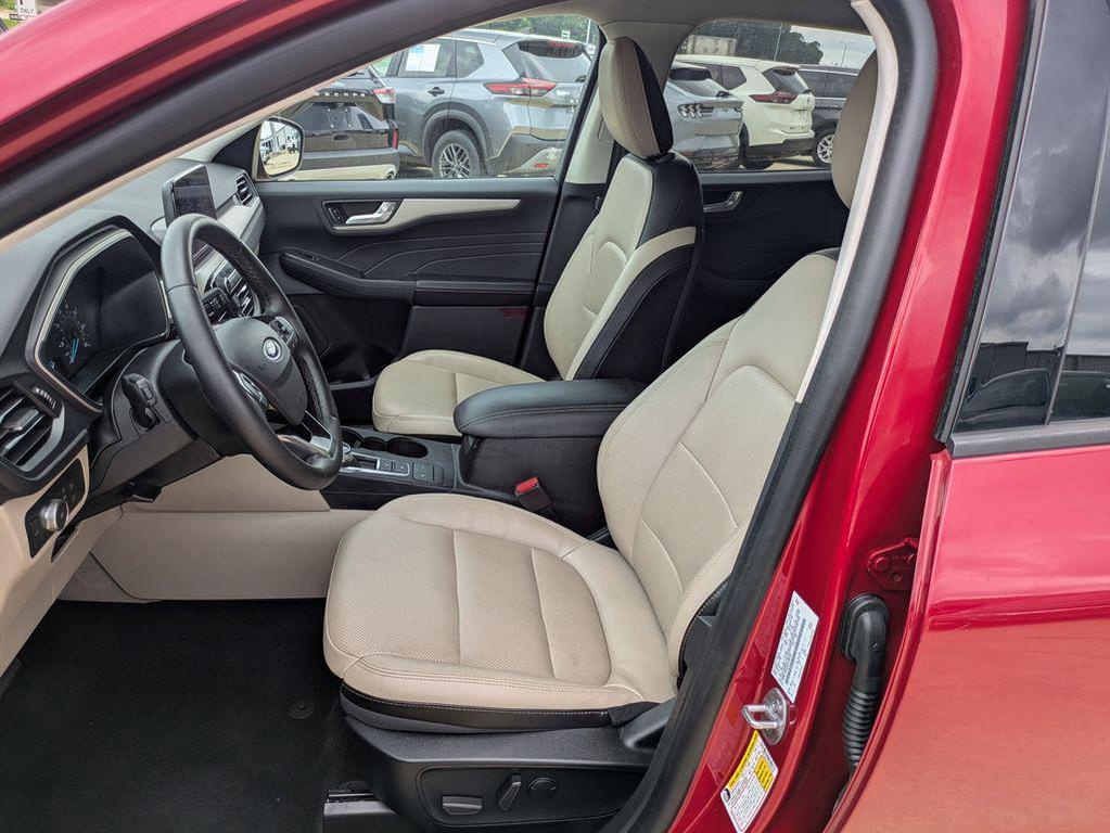 used 2022 Ford Escape car, priced at $25,990