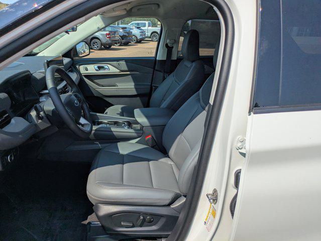 new 2025 Ford Explorer car, priced at $45,119
