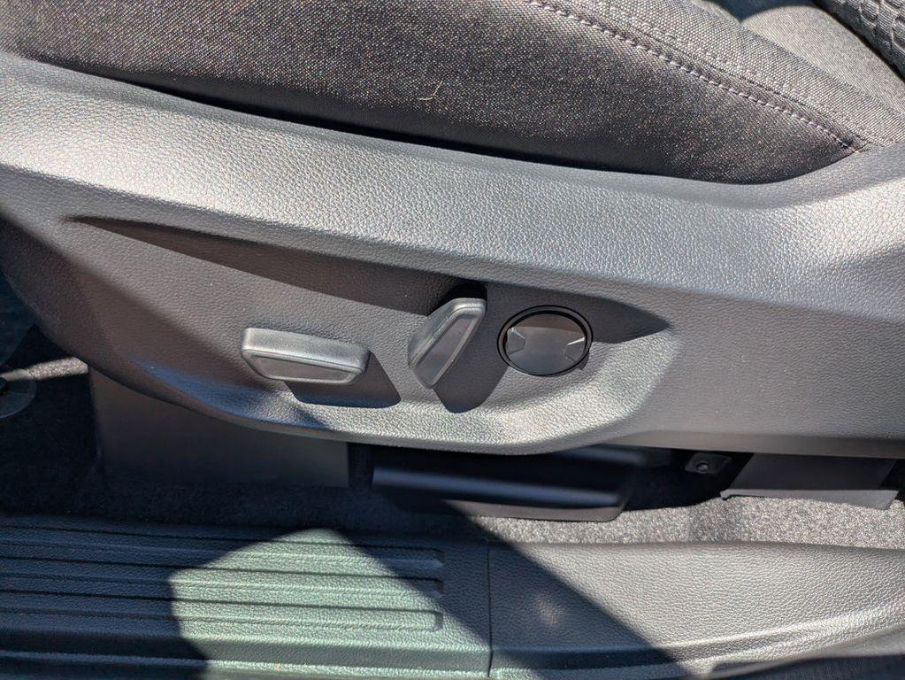 new 2025 Ford Ranger car, priced at $42,698