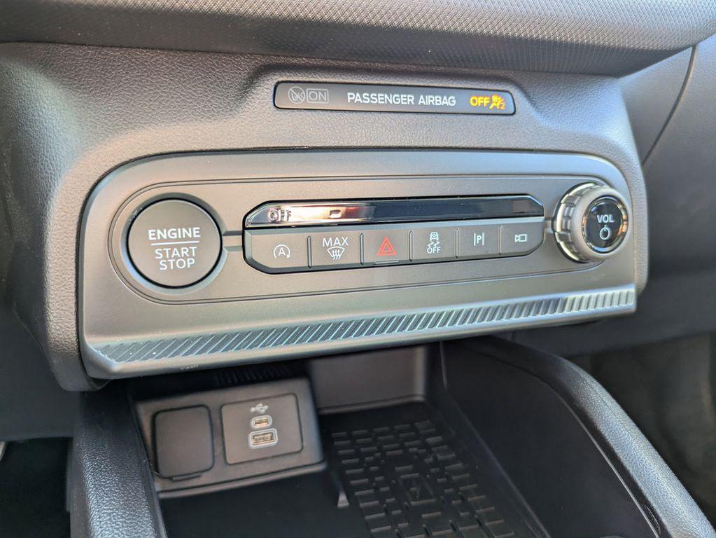 new 2025 Ford Bronco Sport car, priced at $42,175