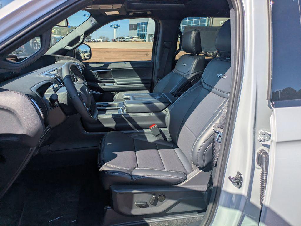new 2025 Ford Expedition car, priced at $85,230