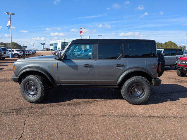 new 2024 Ford Bronco car, priced at $62,620