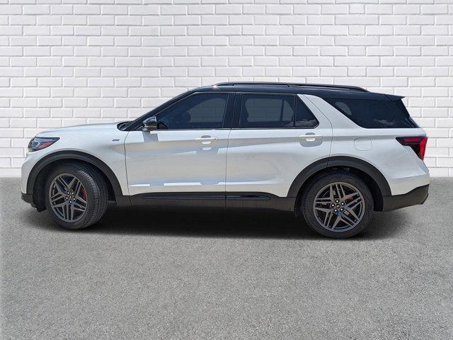 used 2025 Ford Explorer car, priced at $48,990