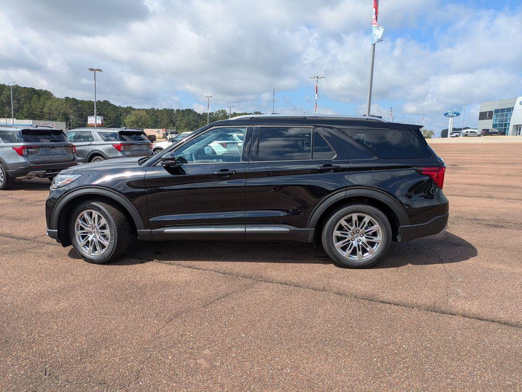 new 2025 Ford Explorer car, priced at $53,238