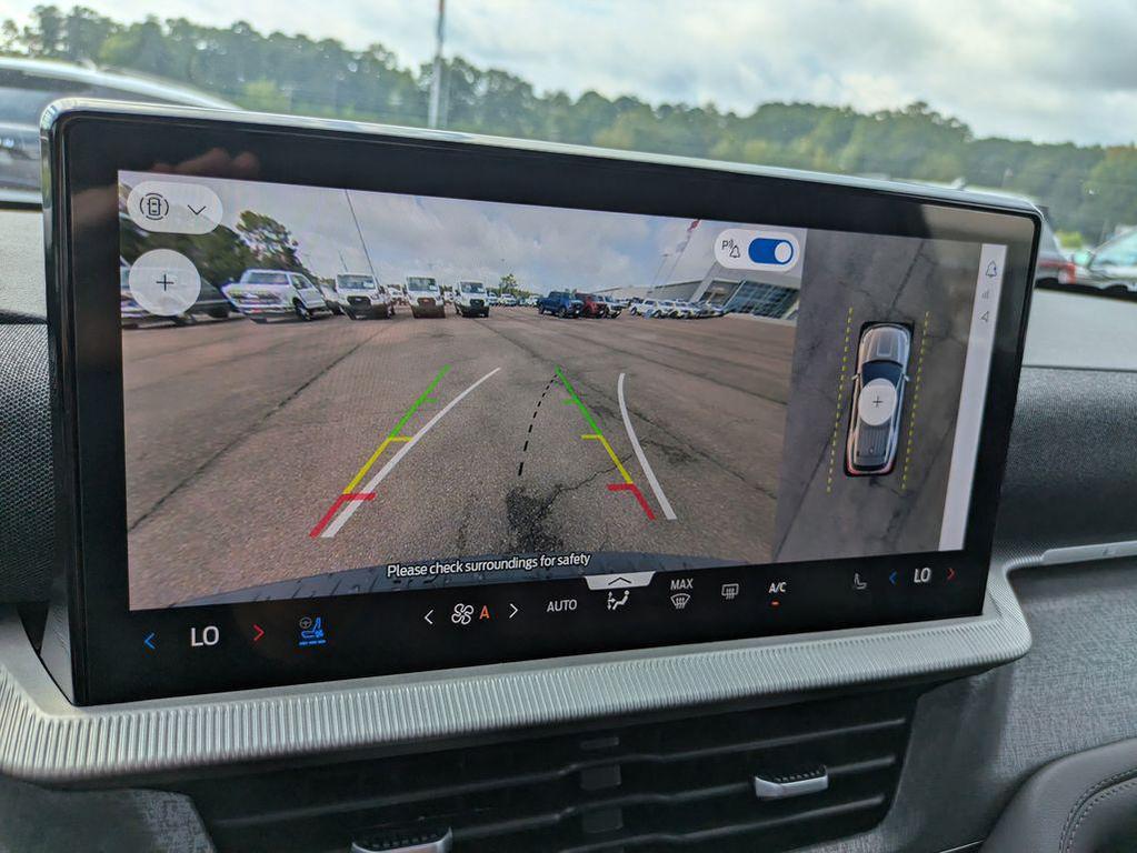 new 2025 Ford Explorer car, priced at $53,238