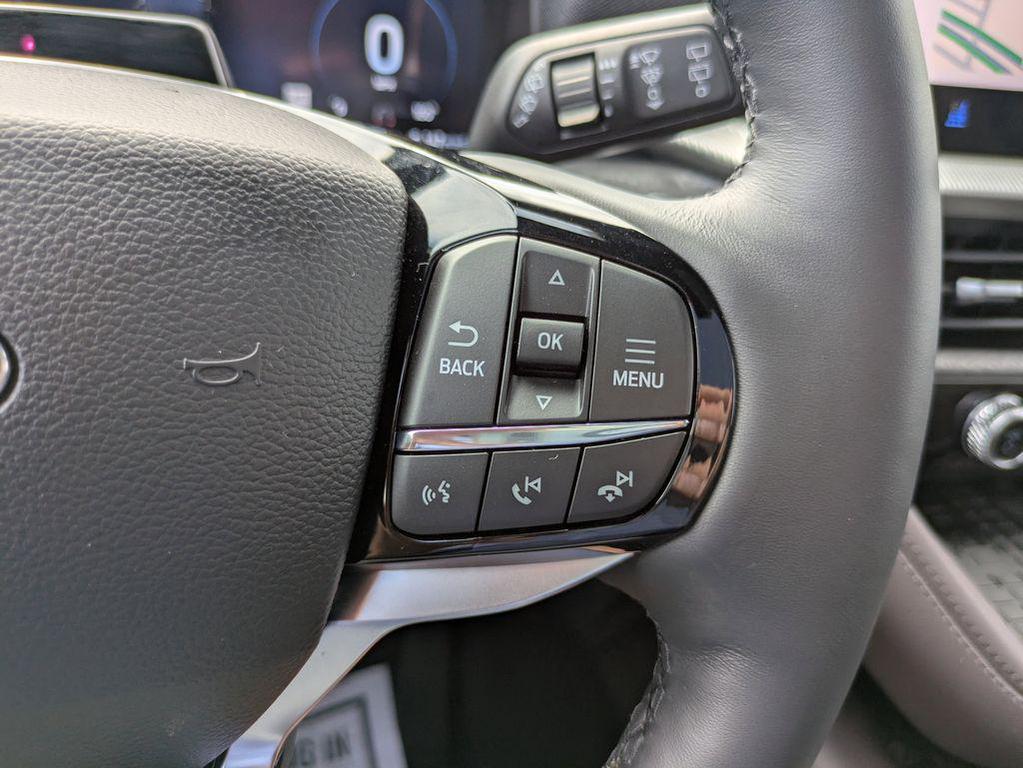 new 2025 Ford Explorer car, priced at $53,238