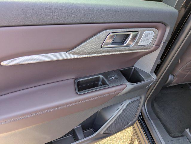new 2025 Ford Explorer car, priced at $53,238
