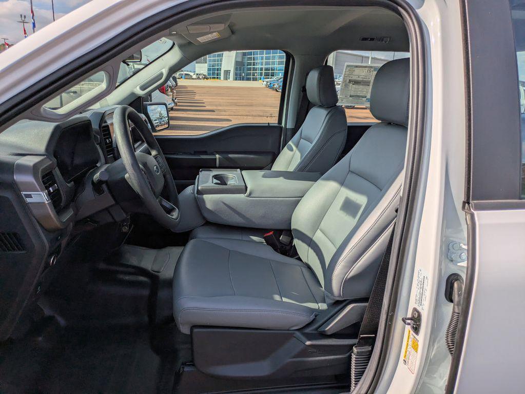 new 2025 Ford F-150 car, priced at $46,940