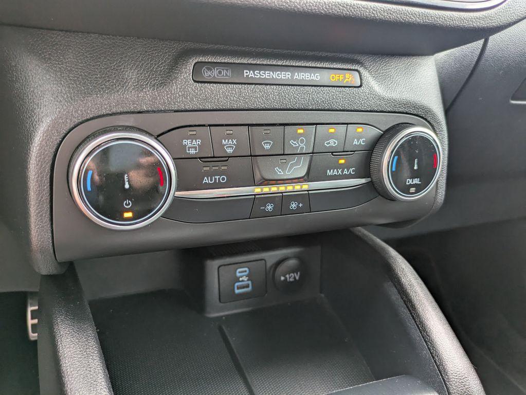 used 2023 Ford Escape car, priced at $23,995