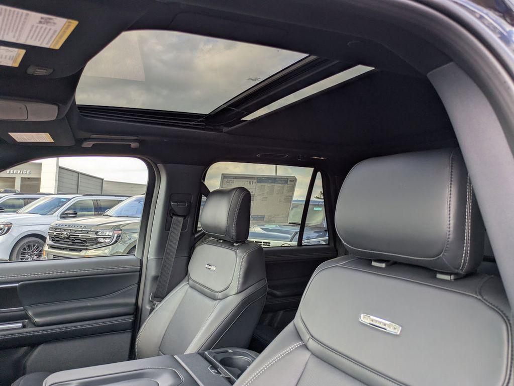 new 2025 Ford Expedition car, priced at $85,230