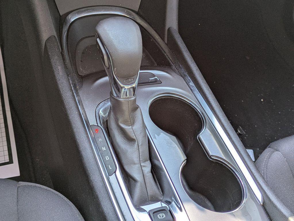 used 2022 Chevrolet Malibu car, priced at $16,990