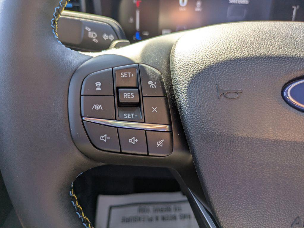 new 2025 Ford Maverick car, priced at $43,120