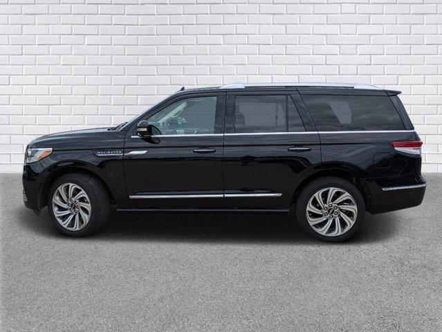 used 2023 Lincoln Navigator car, priced at $79,990