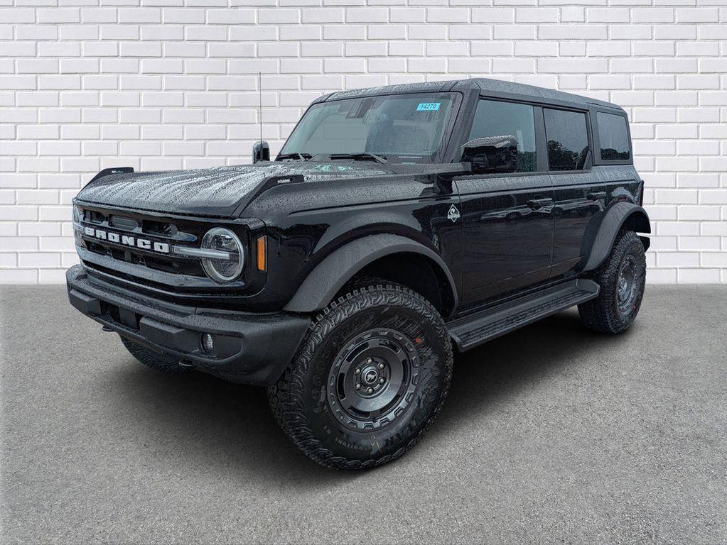 new 2025 Ford Bronco car, priced at $59,250