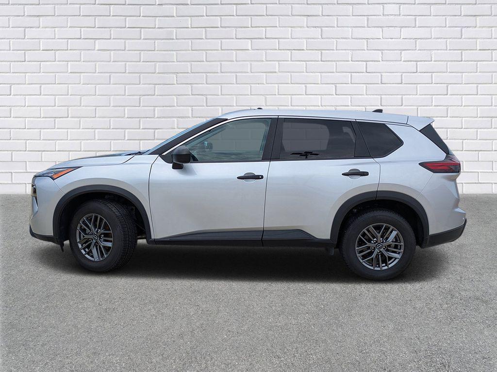 used 2024 Nissan Rogue car, priced at $24,295