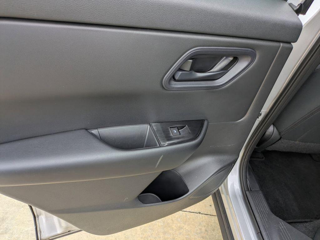 used 2024 Nissan Rogue car, priced at $24,295