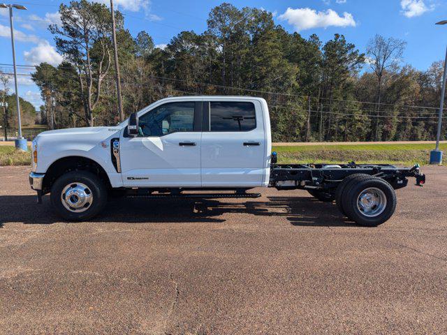 new 2024 Ford F-350 car, priced at $70,685