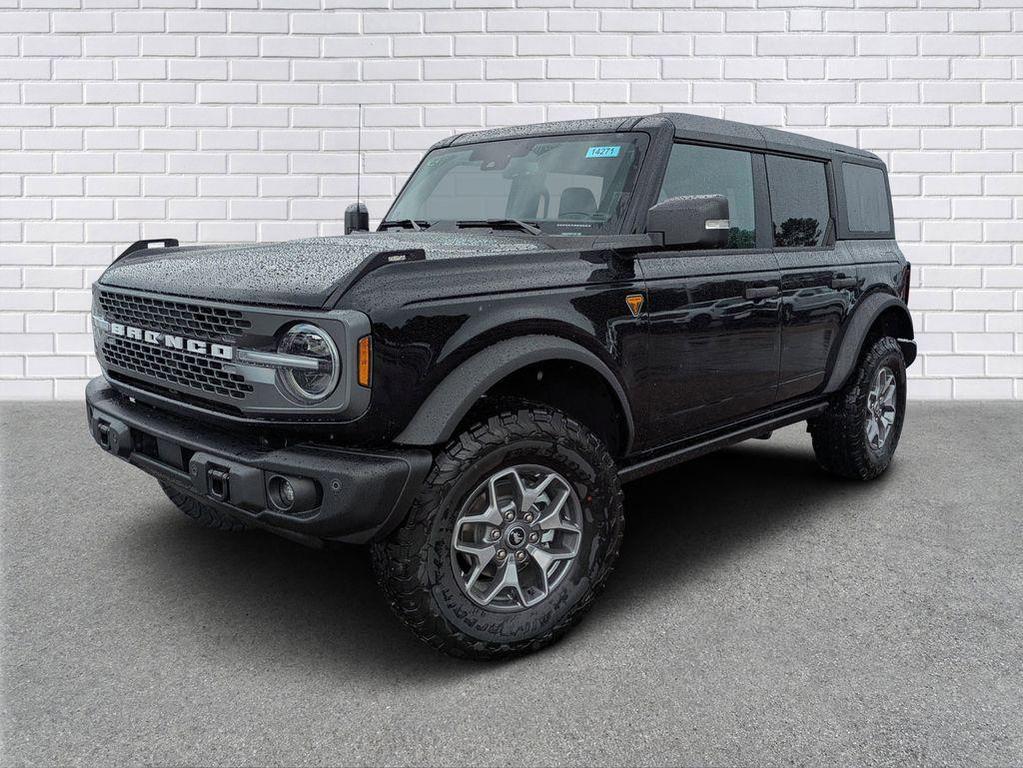 new 2025 Ford Bronco car, priced at $64,245