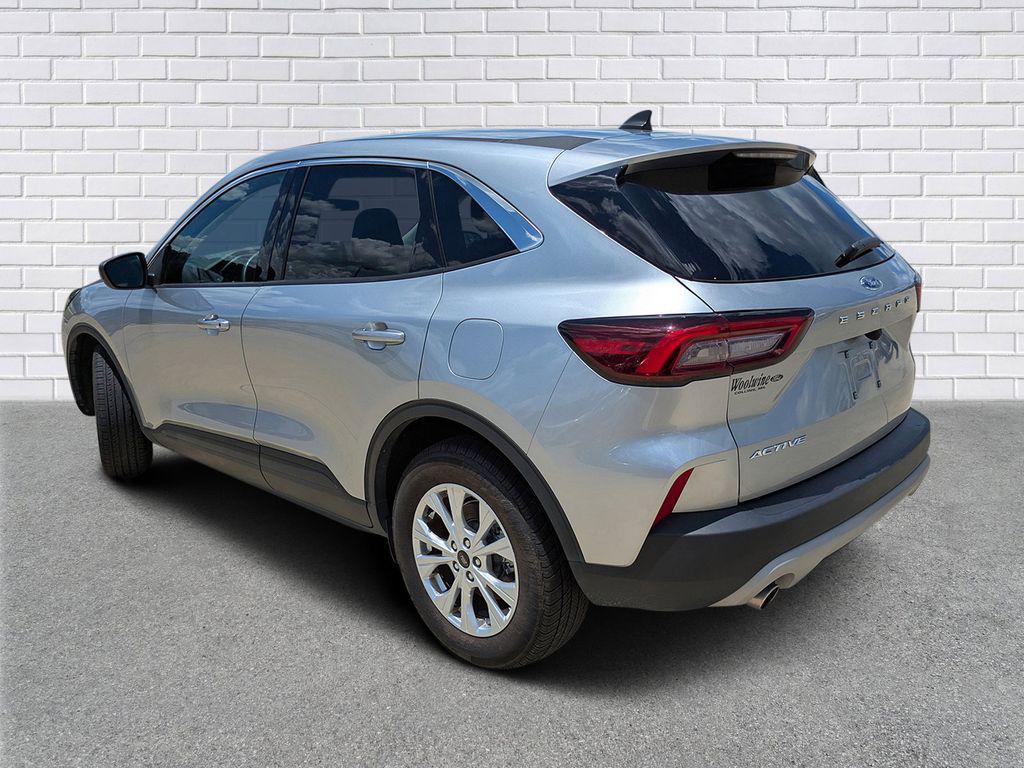 used 2024 Ford Escape car, priced at $22,995