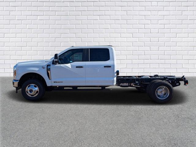 new 2024 Ford F-350 car, priced at $70,685