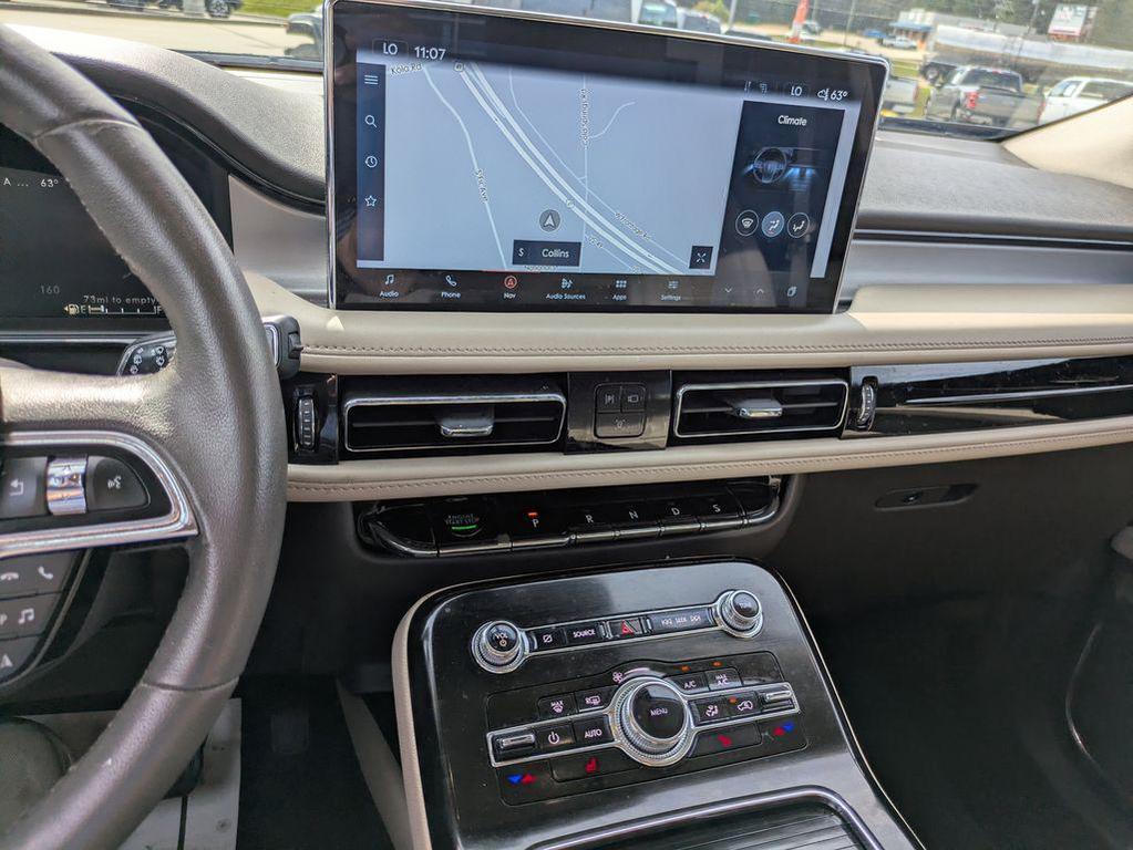 used 2022 Lincoln Nautilus car, priced at $31,990