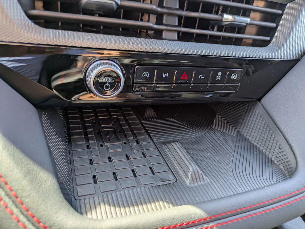 new 2025 Ford Explorer car, priced at $58,461