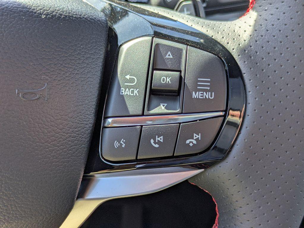 new 2025 Ford Explorer car, priced at $58,461